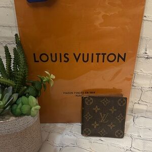 Louis Vuitton Brown and Tan Monogram Wallet